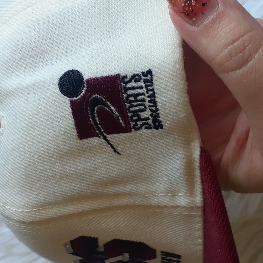 Vtg University of Massachusetts UMASS Minutemen Ivory & Maroon Snapback - Picture 3 of 9